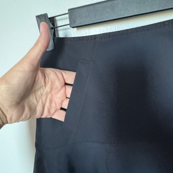 Lululemon Elegant Black Flared Skirt - Picture 4 of 8